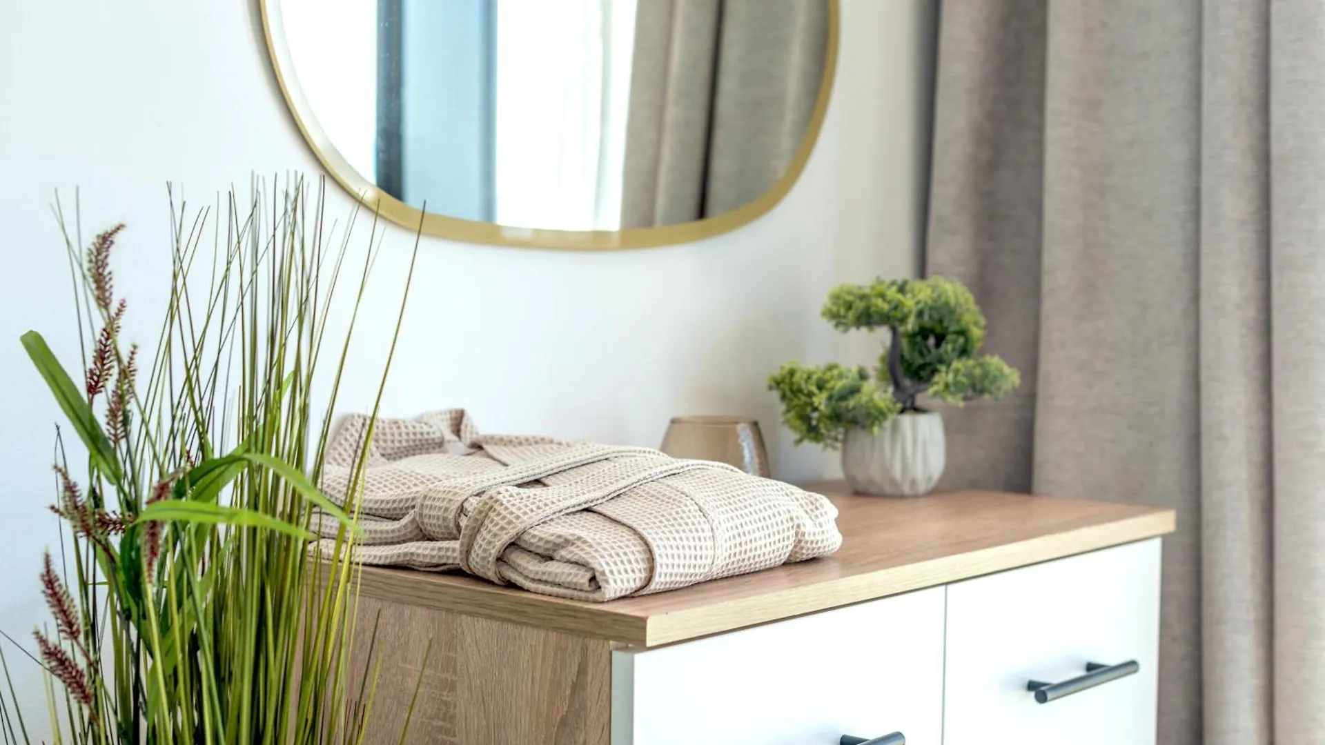 Coastal Oasis - Sea View Porta Batumi 2 Bedroom Apartment